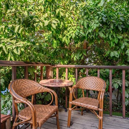 My Place In The Colony Zikhron Ya'akov Exterior photo