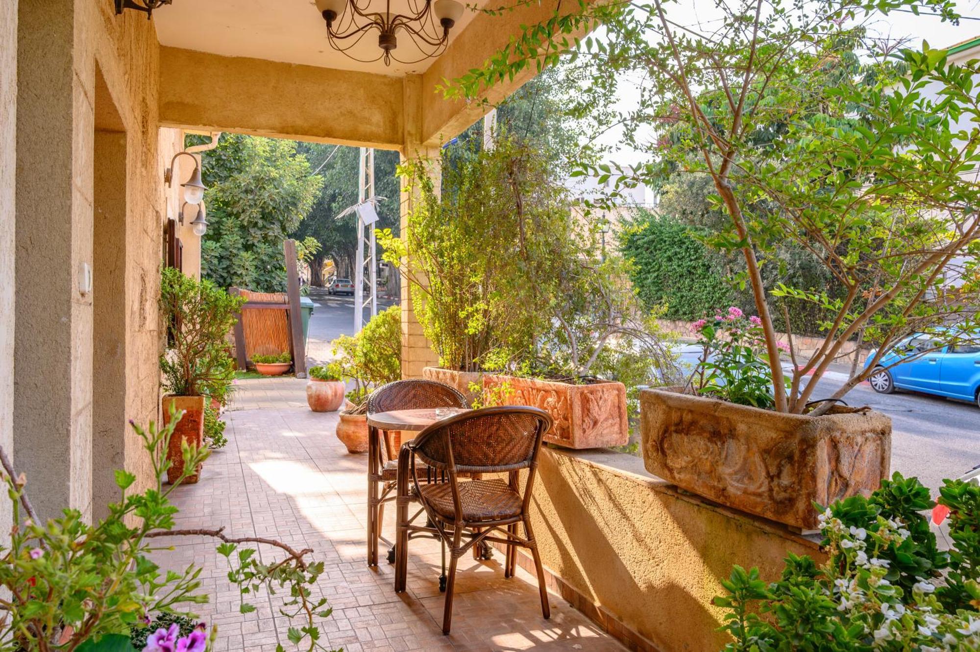 My Place In The Colony Zikhron Ya'akov Exterior photo