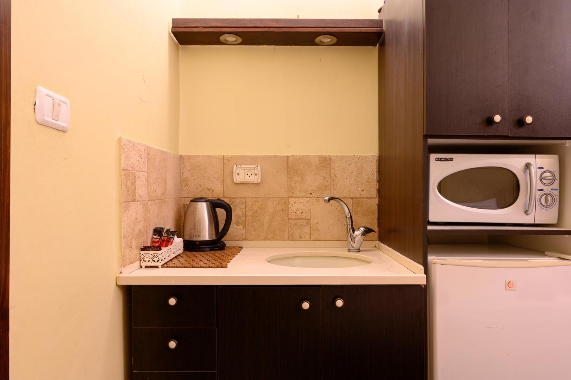 My Place In The Colony Zikhron Ya'akov Exterior photo